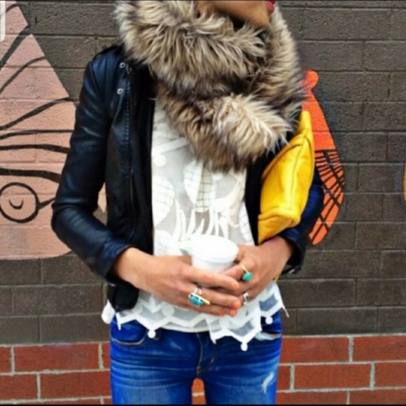 Anthropologie HDin Paris Pineapple Lace Top.Medium - Picture 3 of 12